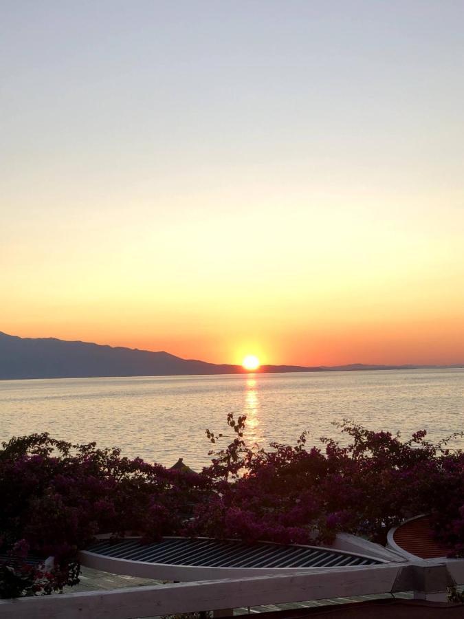 Sunset Apartment Saranda Bay 외부 사진